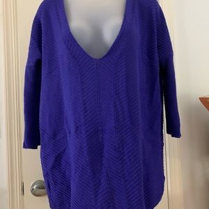 3/4 Sleeve Deep V-Neck Sweater, hi-lo hem
